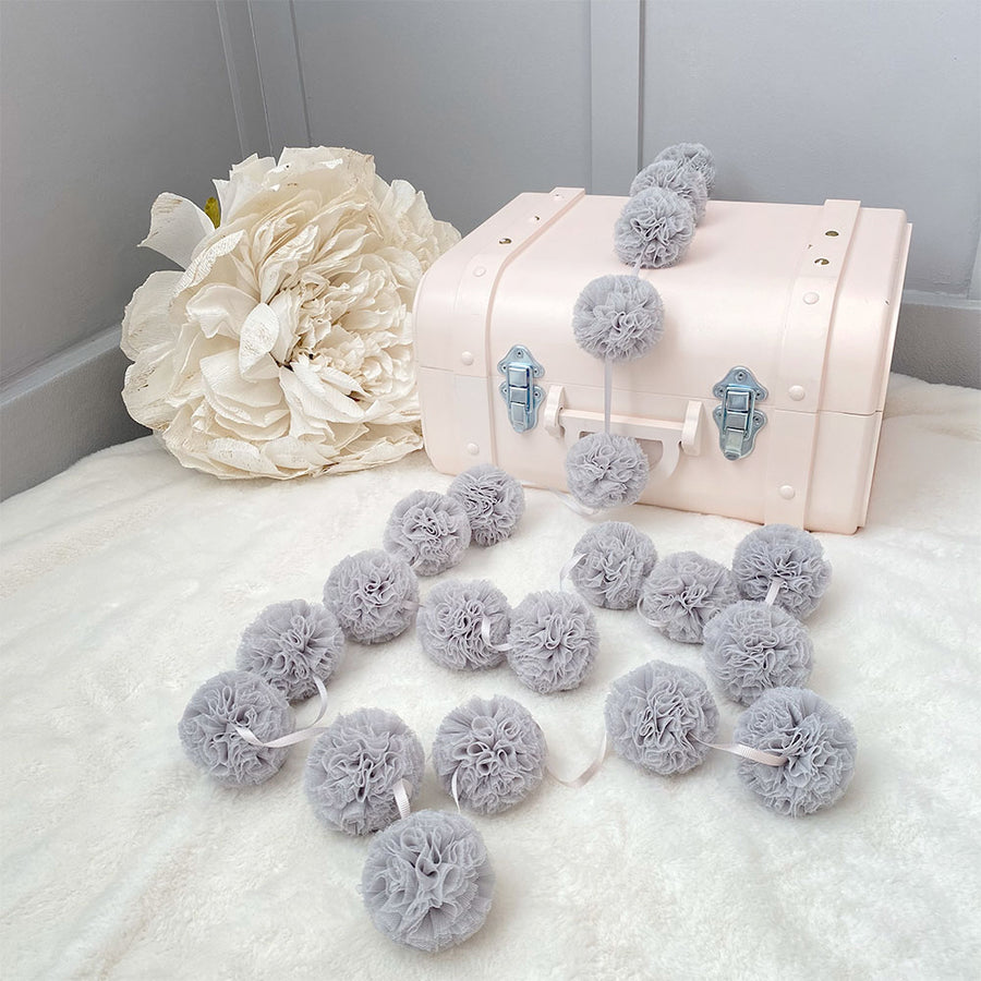 Mini Pompoms-Grey