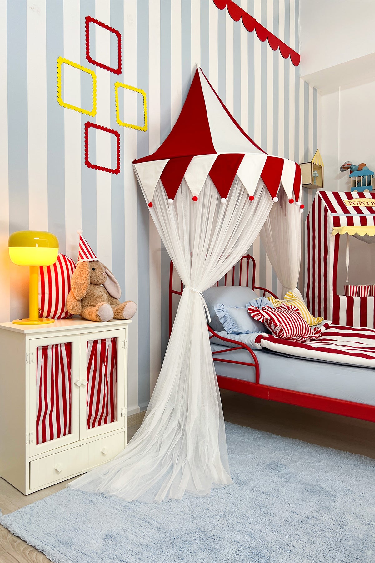 Half Moon Canopy-Circus