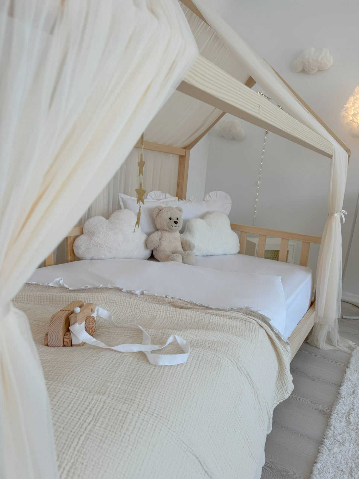 Montessori Bed Canopy Basic-Cream