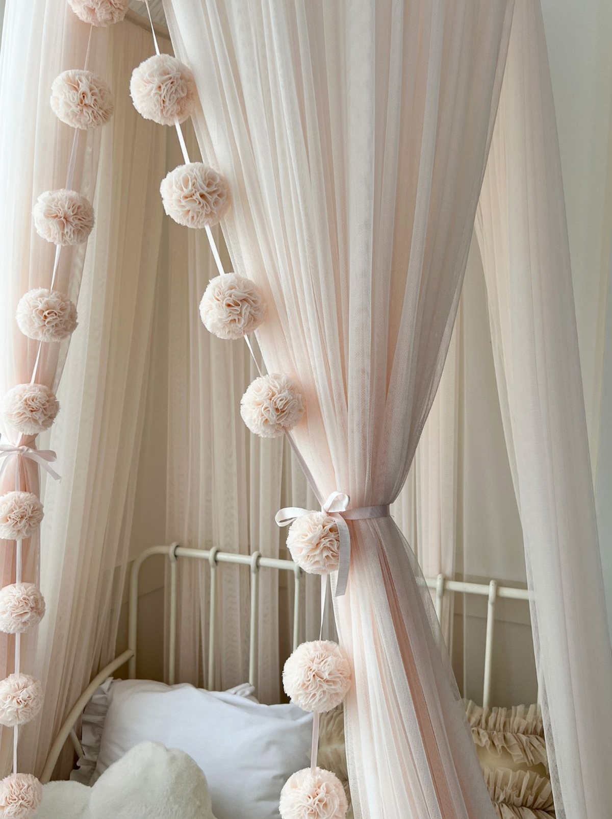 Tulle Canopy-Soft Vanilla