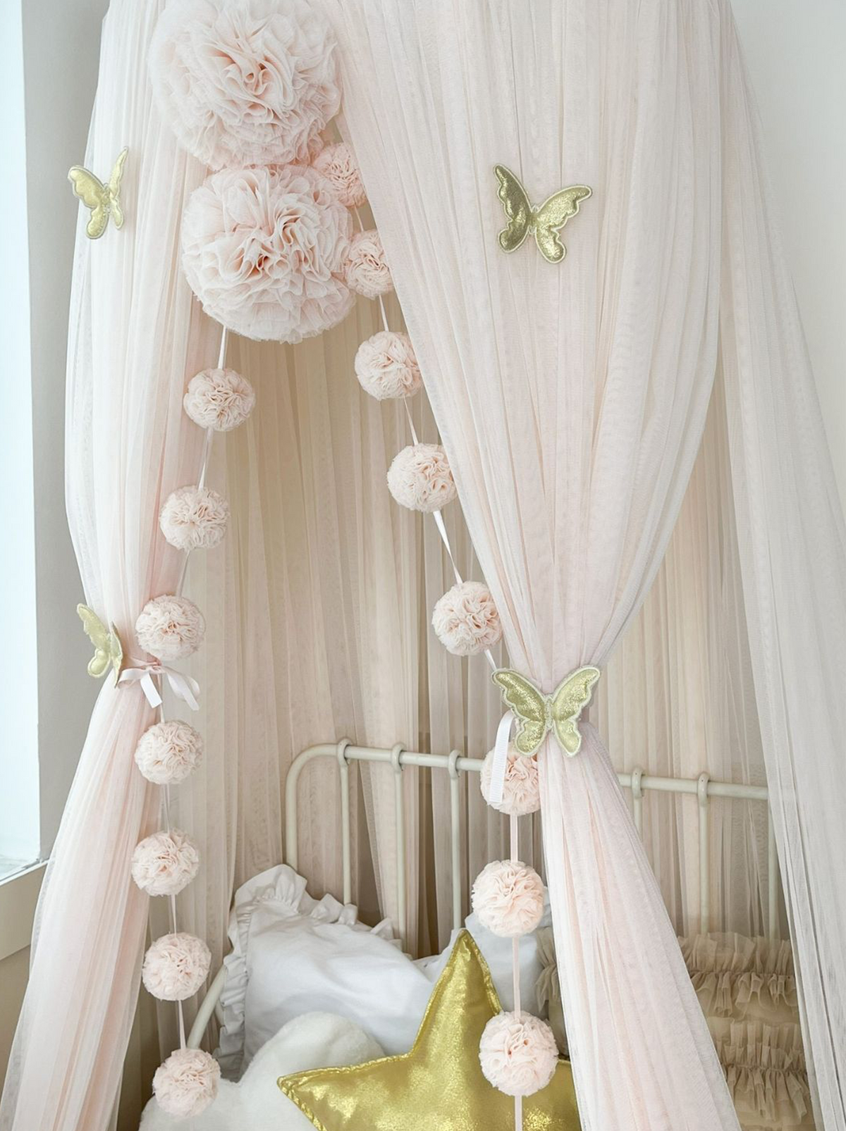 Tulle Canopy-Soft Vanilla