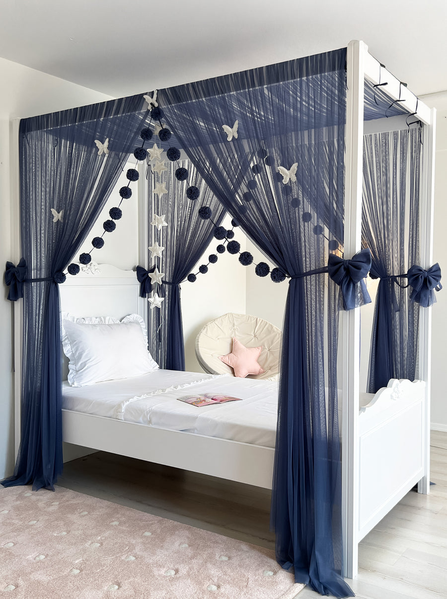 Poster Bed Basic- Glaucous Blue