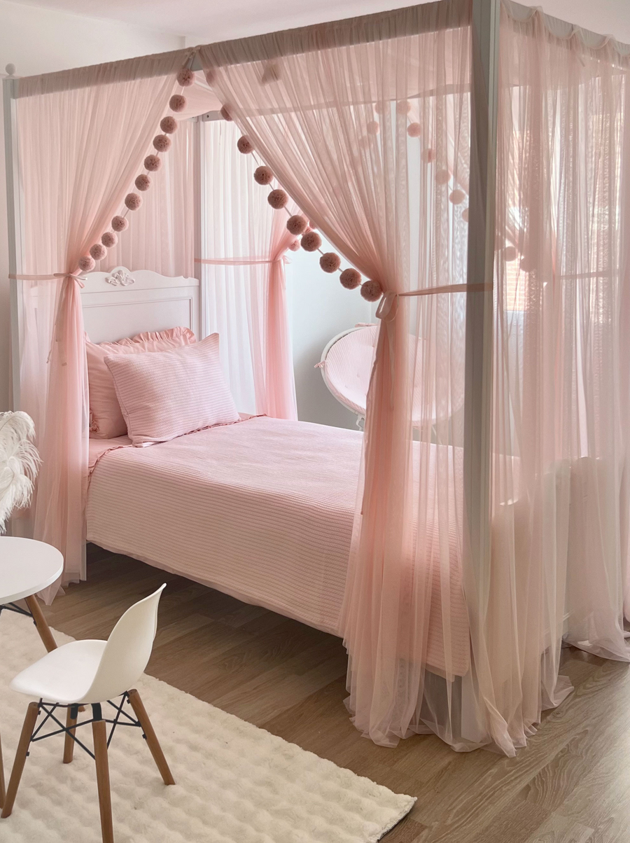Poster Bed Deluxe-Baby Pink