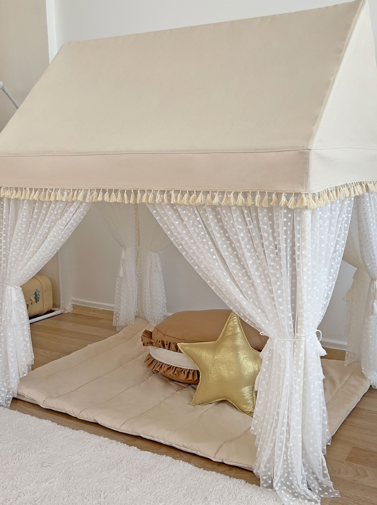Playhouse-Hestia Natural