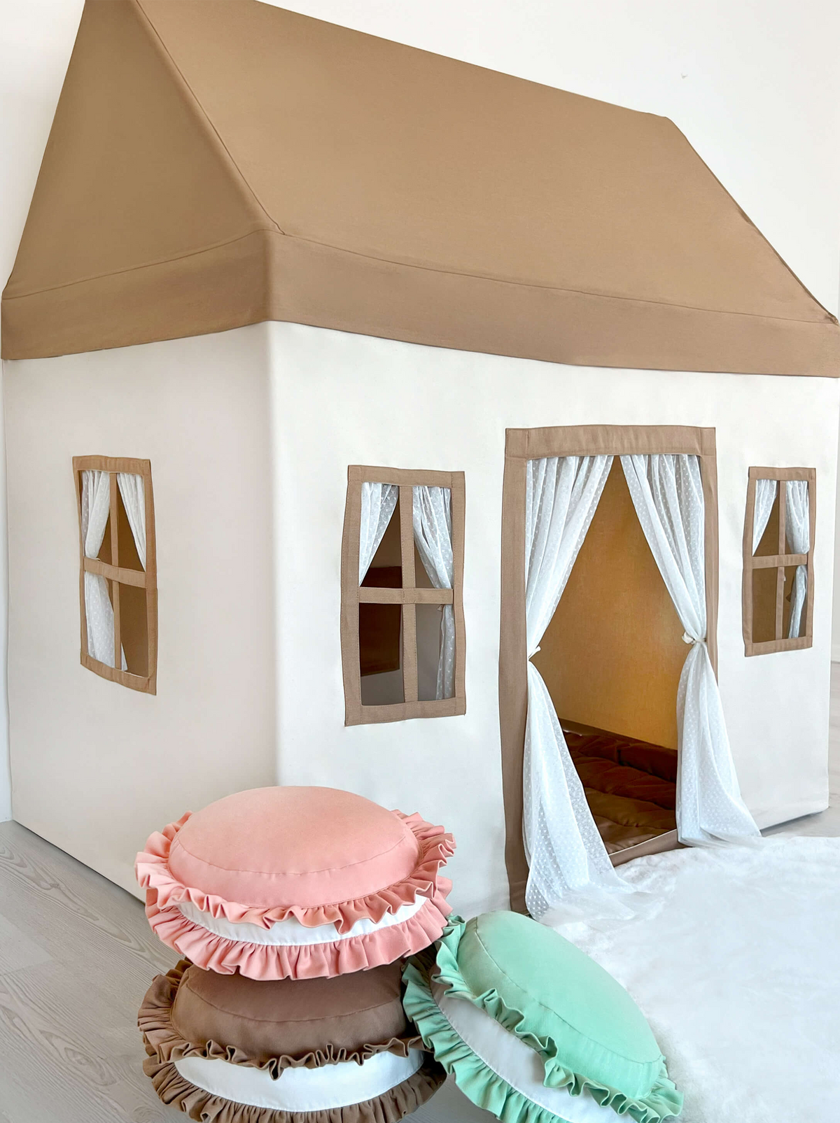 Playhouse-Macaron Caramel