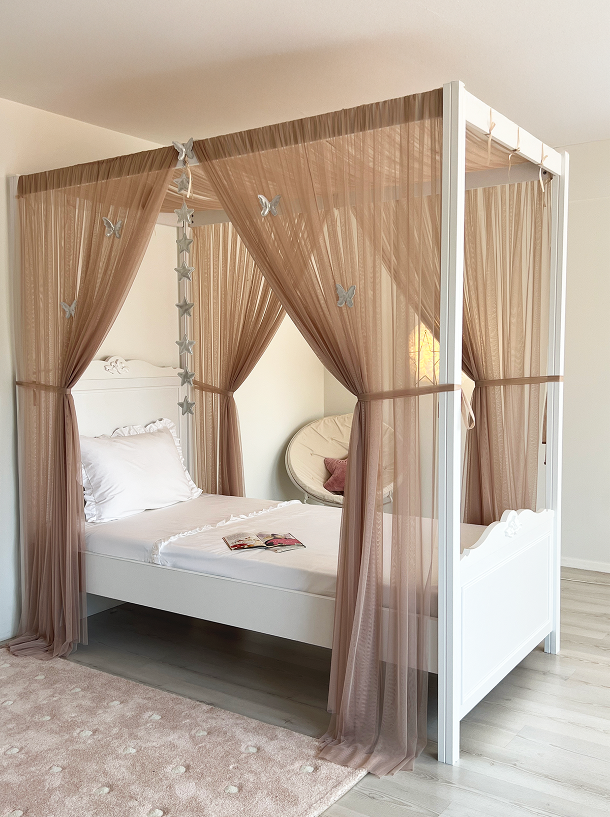 Poster Bed Basic-Mink
