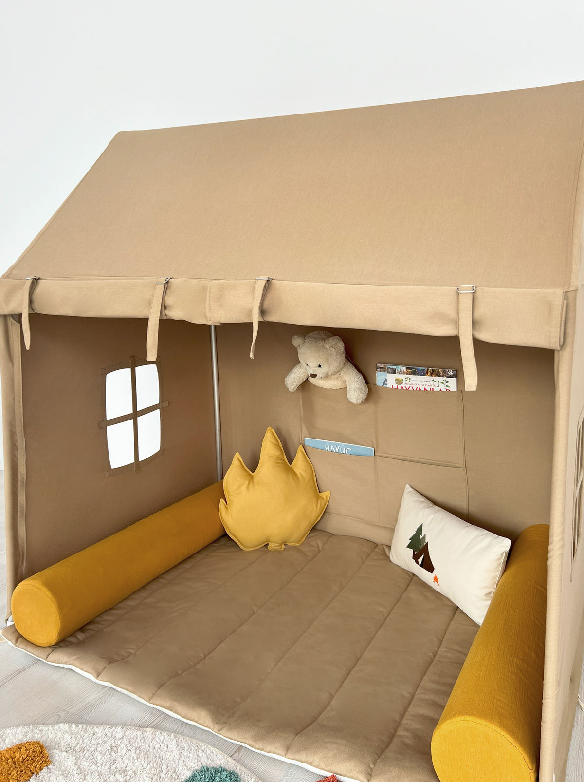 Playhouse-Twin Beige