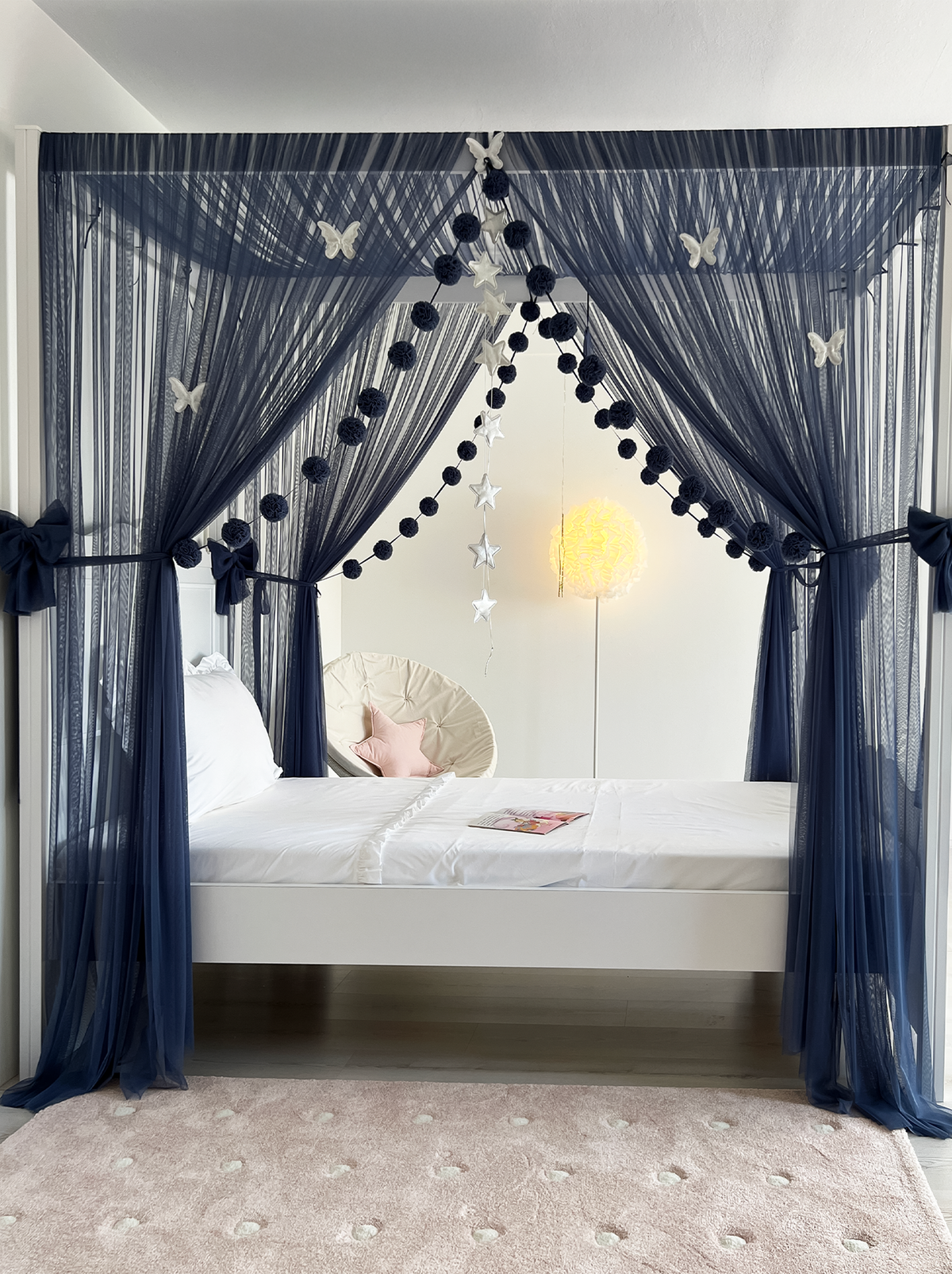 Poster Bed Basic- Glaucous Blue