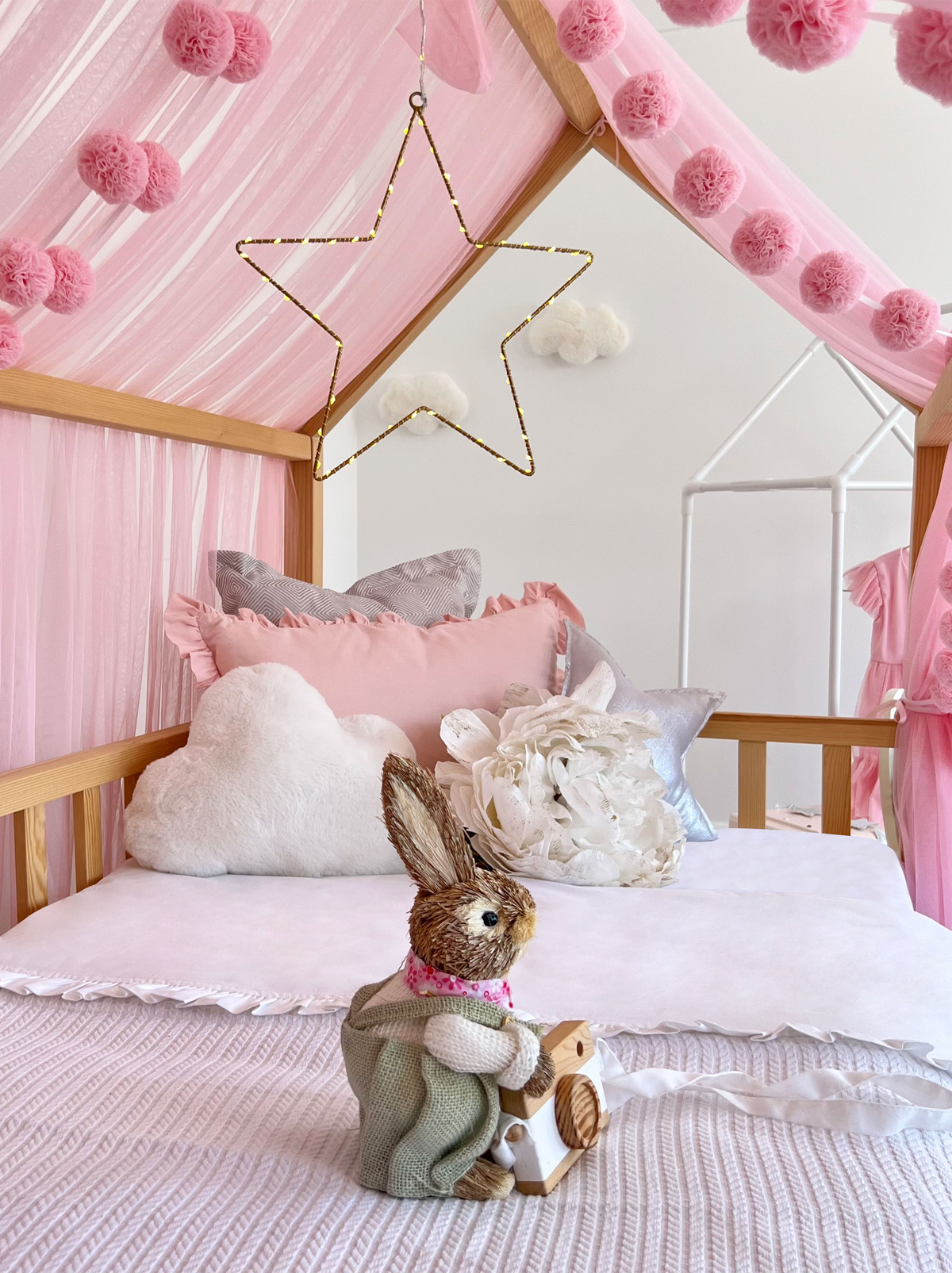 Montessori Bed Canopy Basic-Pink