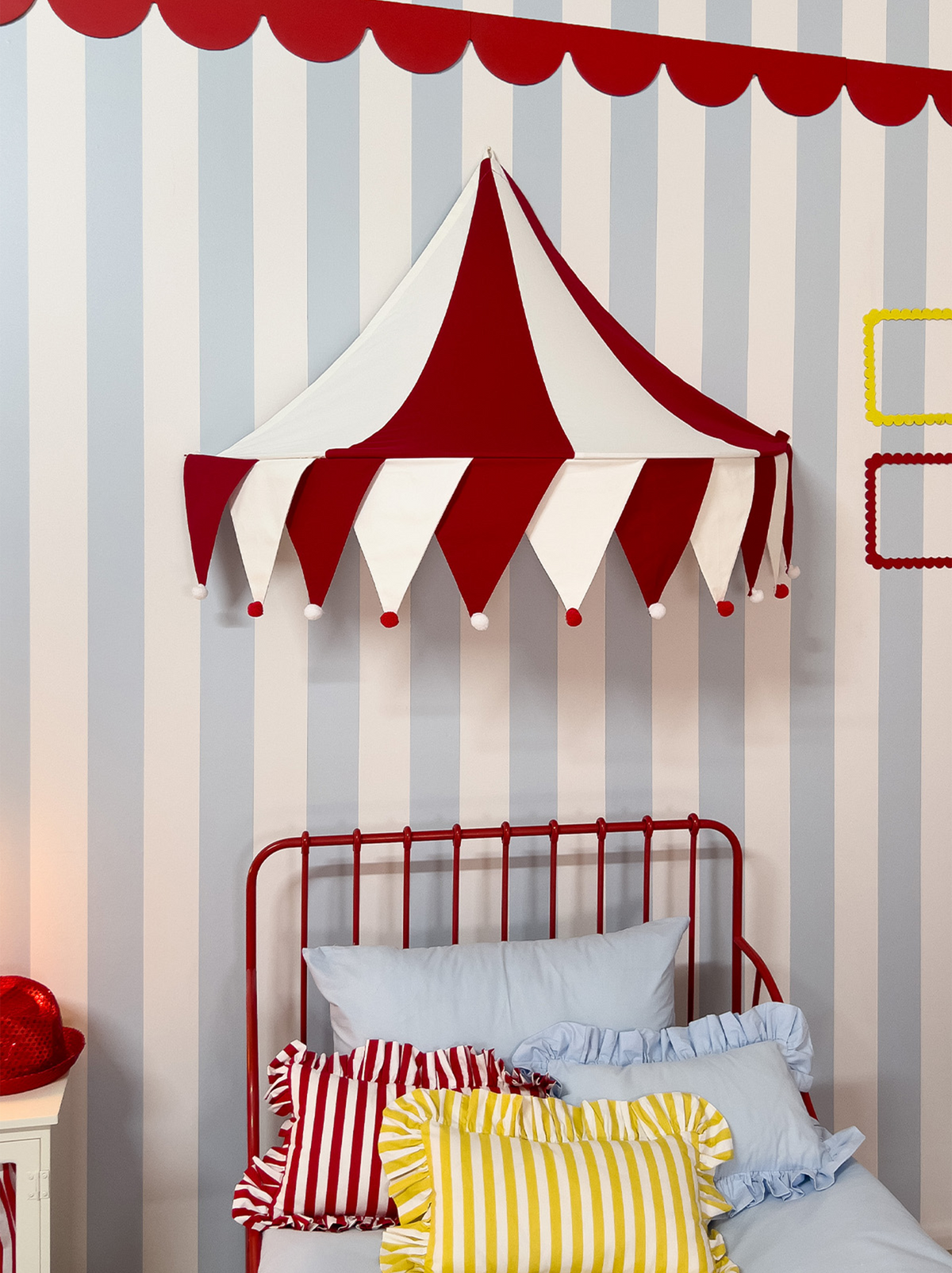 Half Moon Canopy-Circus
