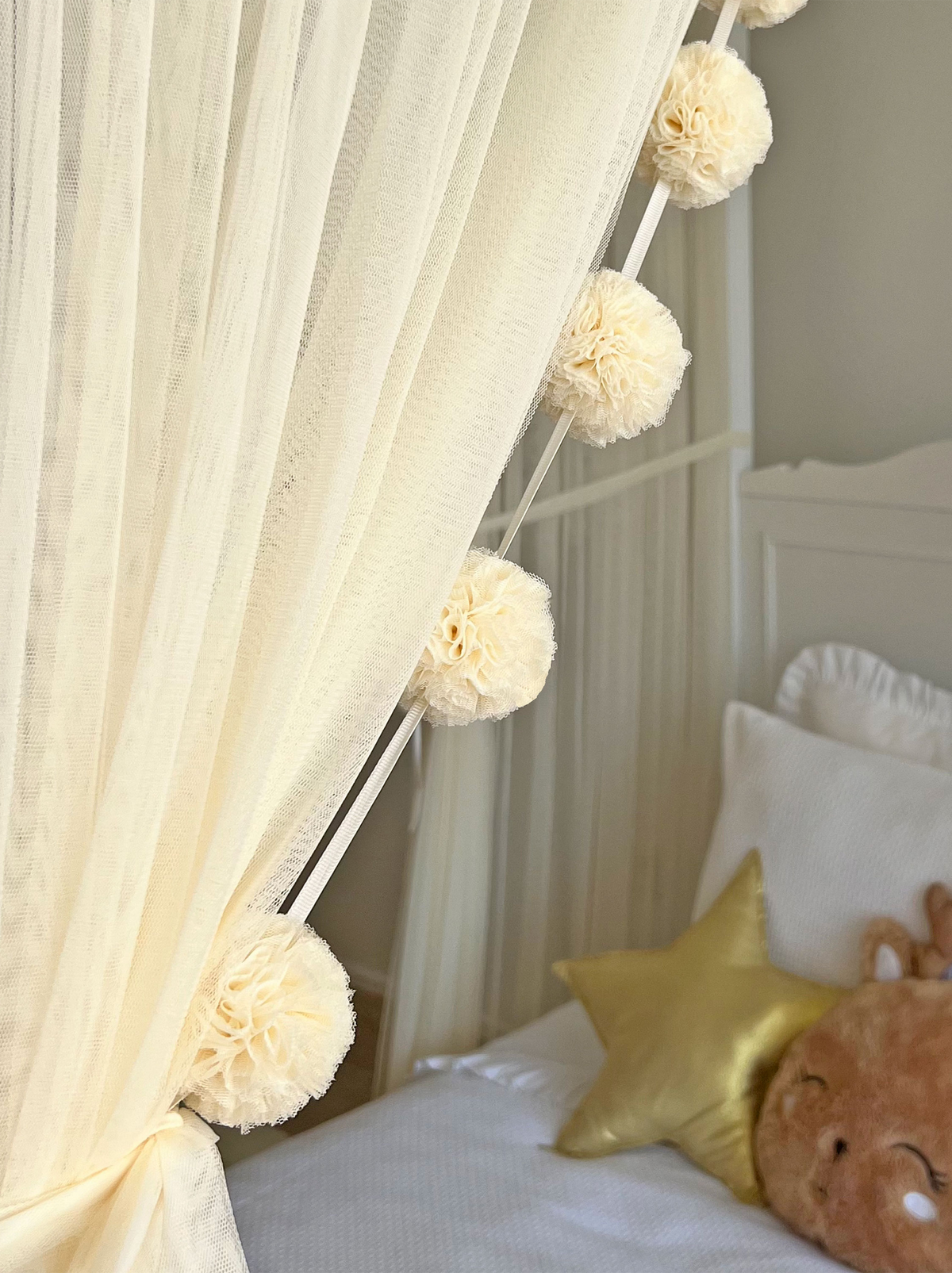 Poster Bed Basic-Cream