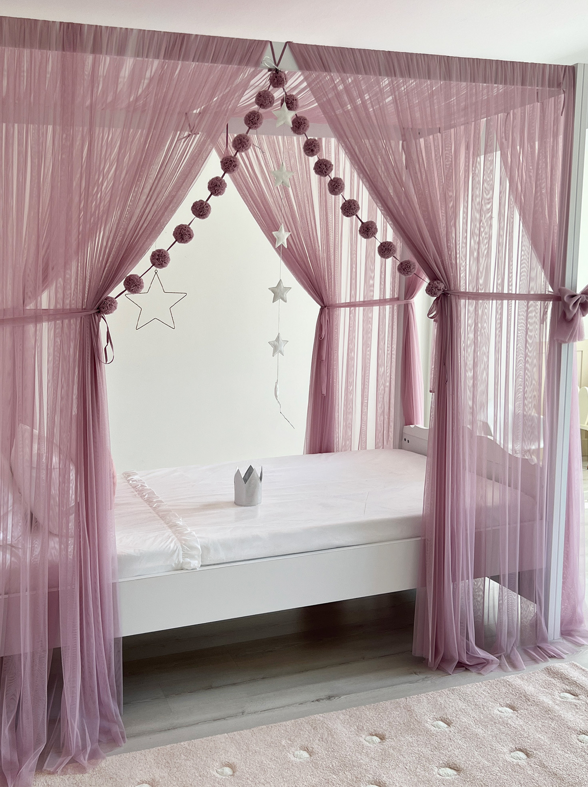 Poster Bed Deluxe-Dusty Lilac