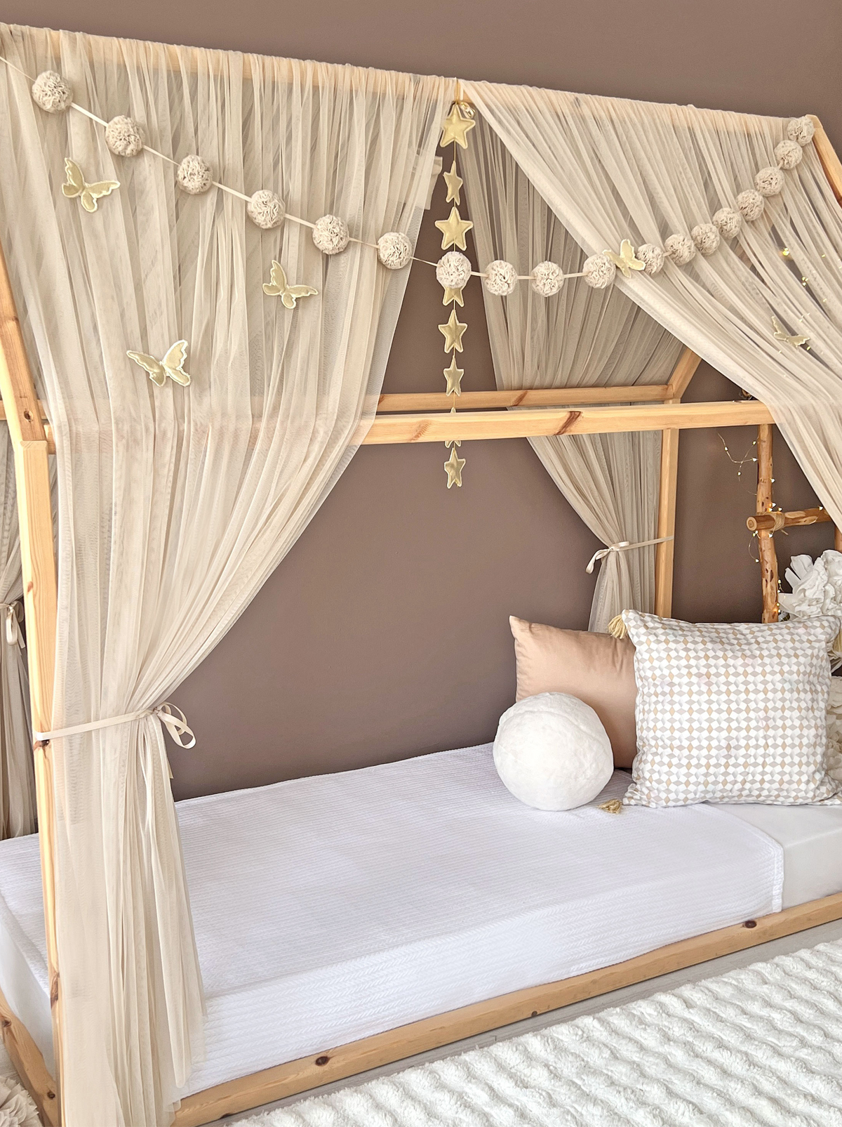 Montessori Bed Canopy Basic-Beige