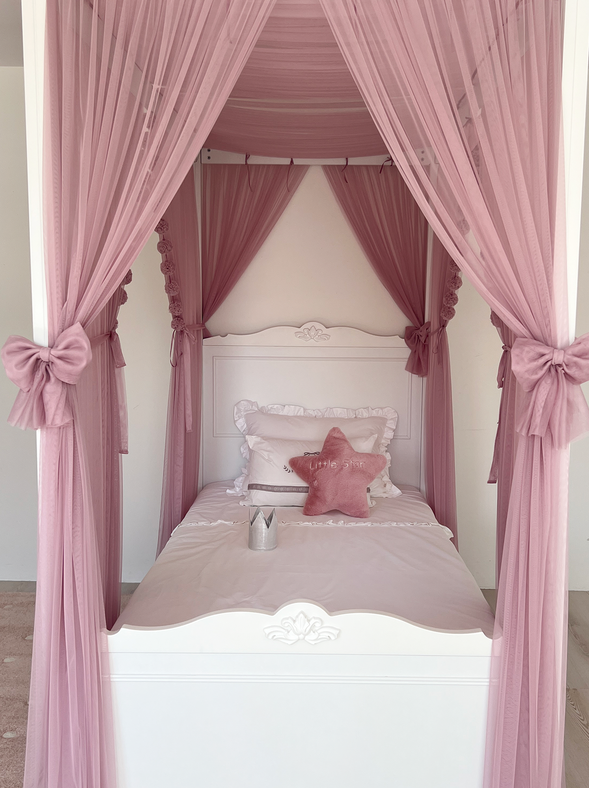 Poster Bed Deluxe-Dusty Lilac