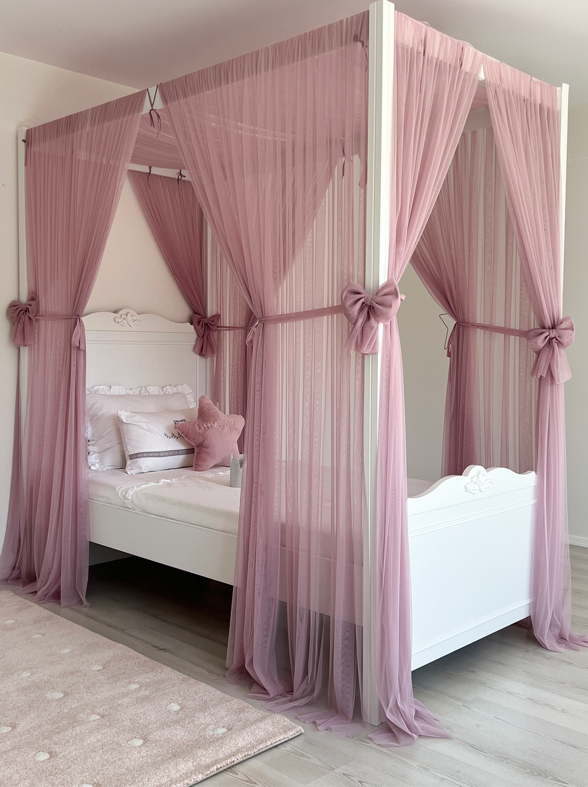 Poster Bed Deluxe-Dusty Lilac