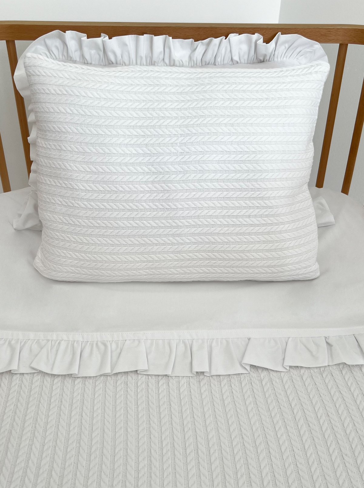 Cable Pattern Pique Set-White