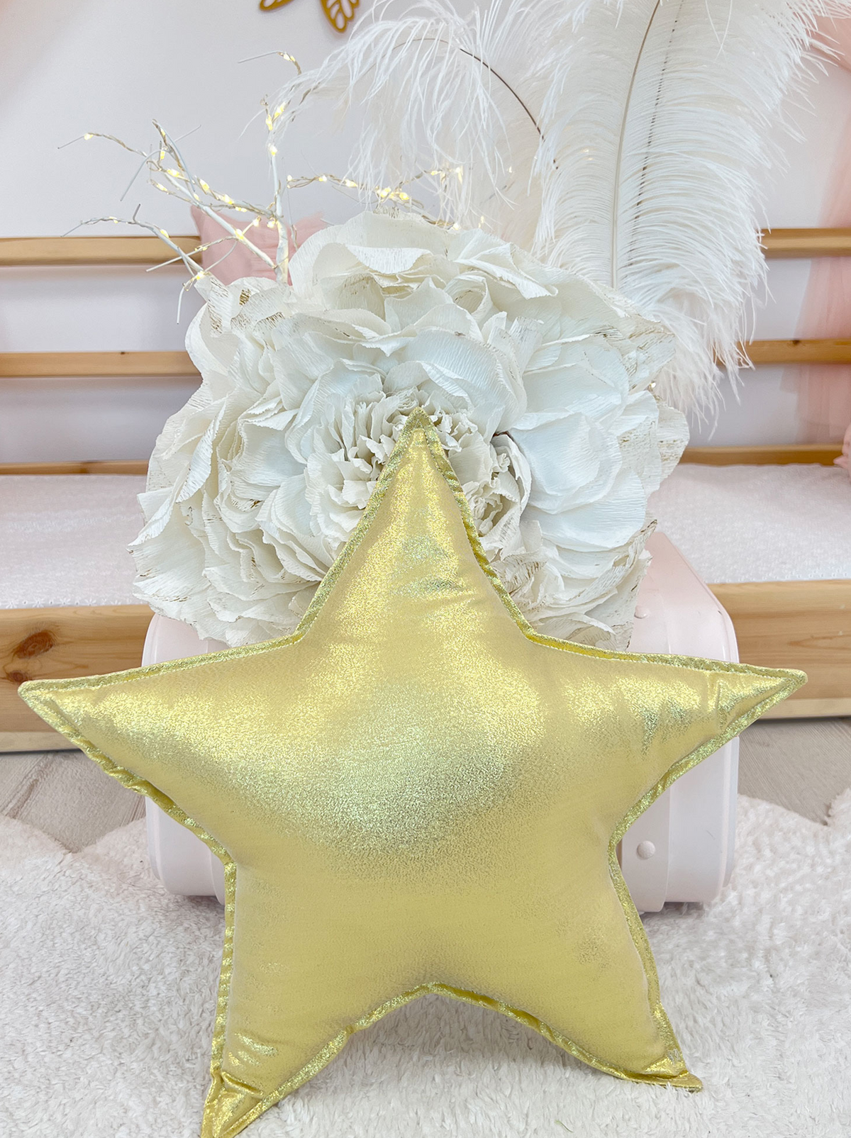 Star Gold Pillow