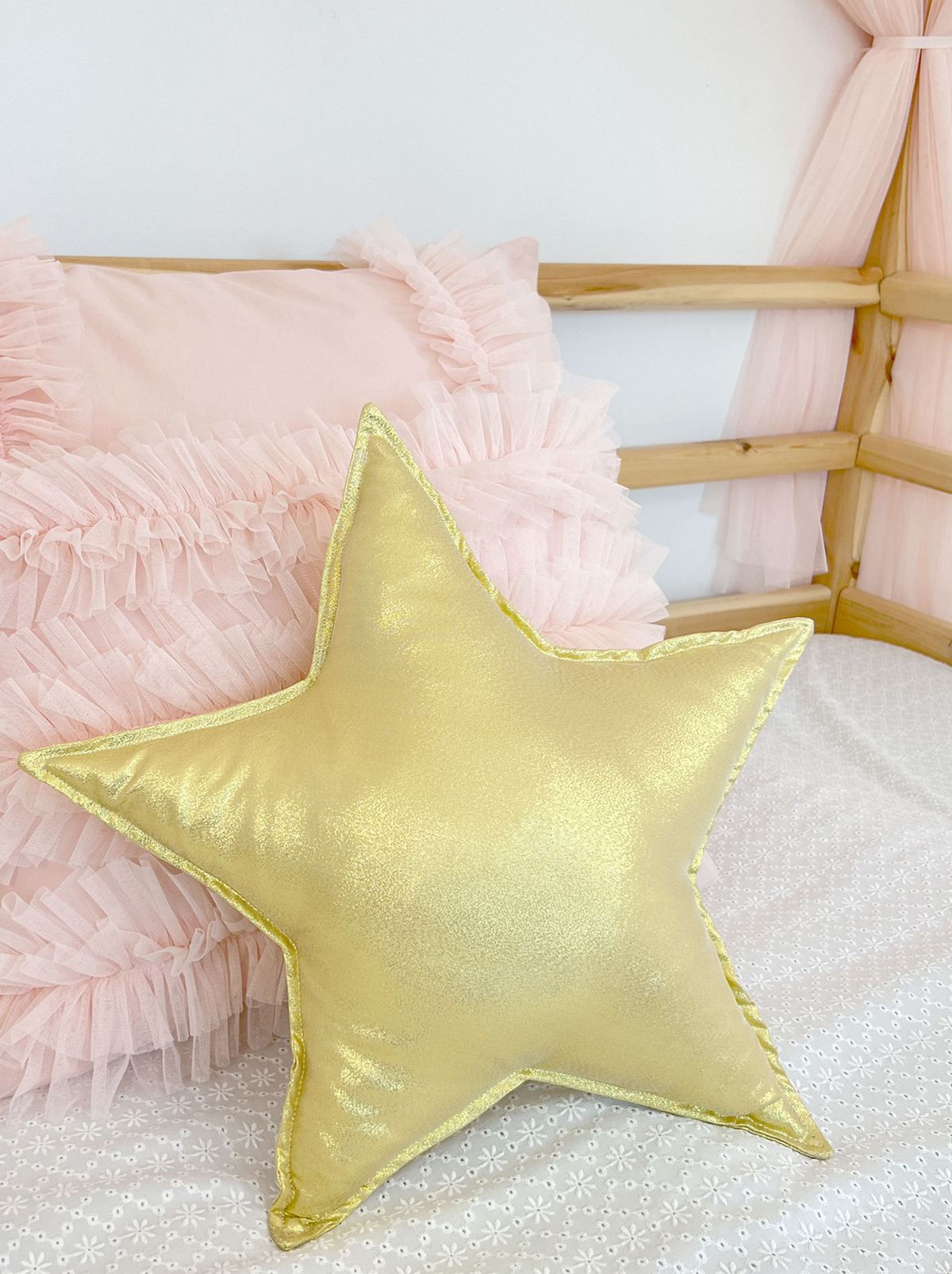 Star Gold Pillow