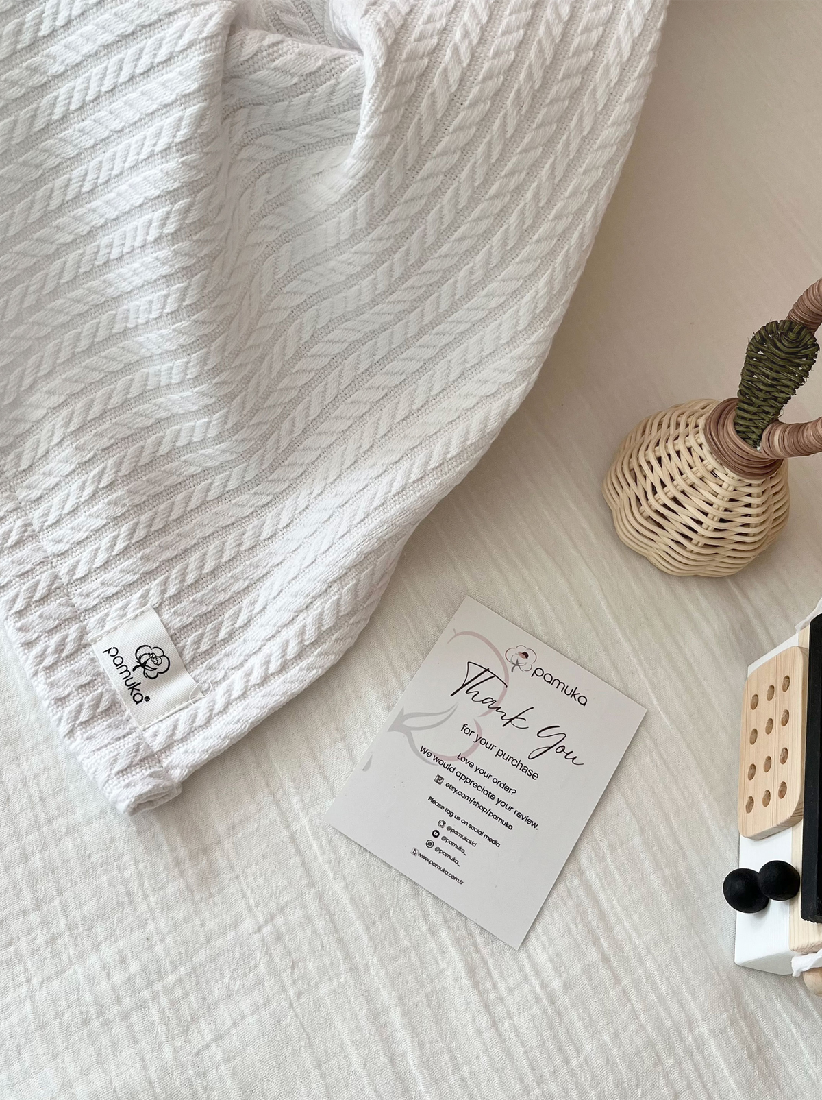 Cable Pattern Pique Set-White