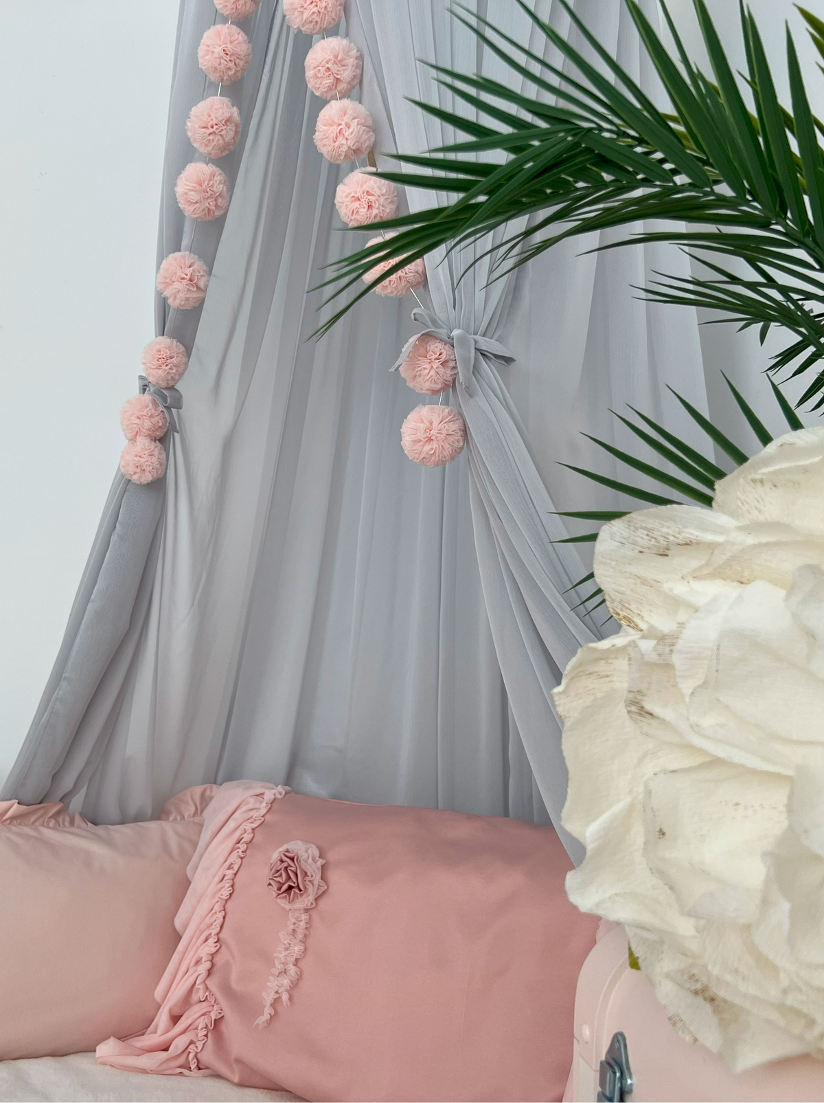 Chiffon Canopy-Grey