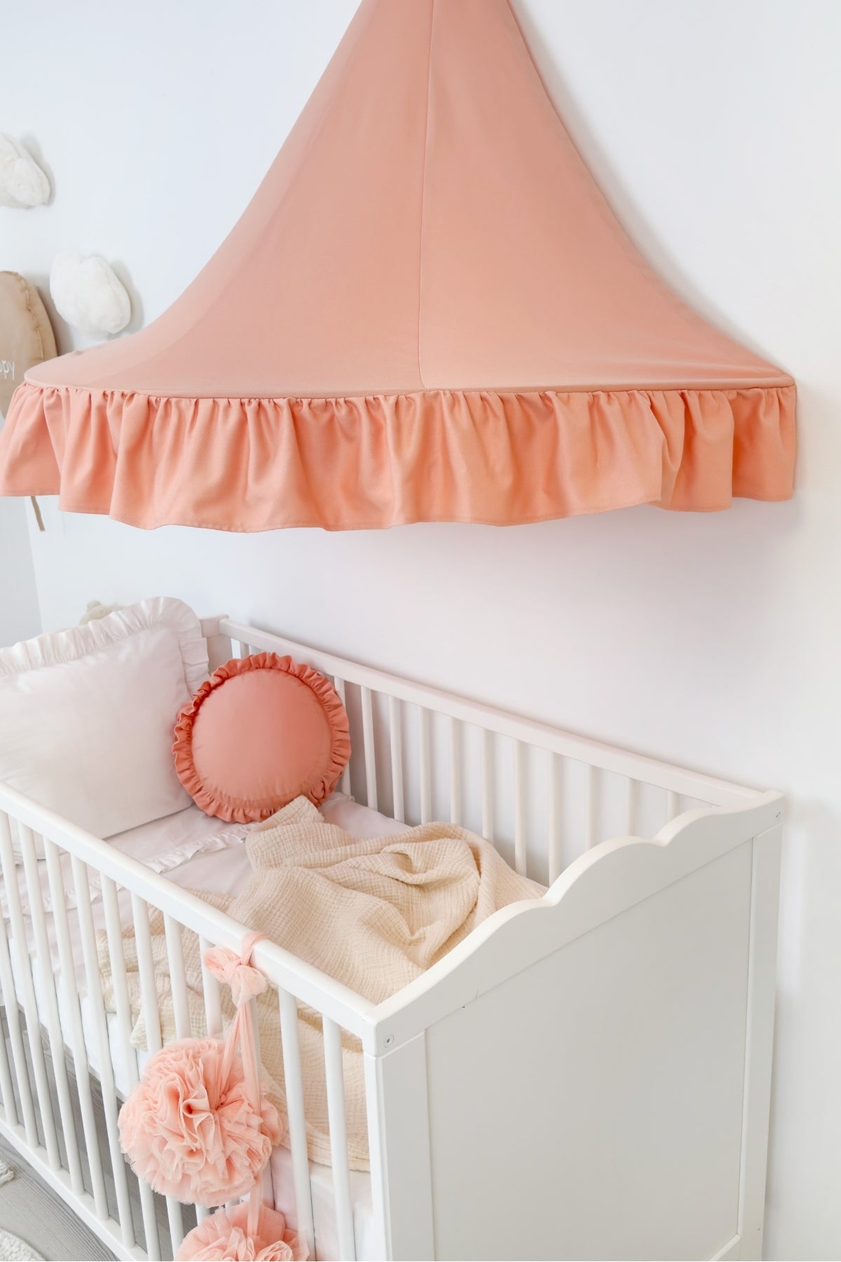 Half Moon Canopy Frill-Salmon