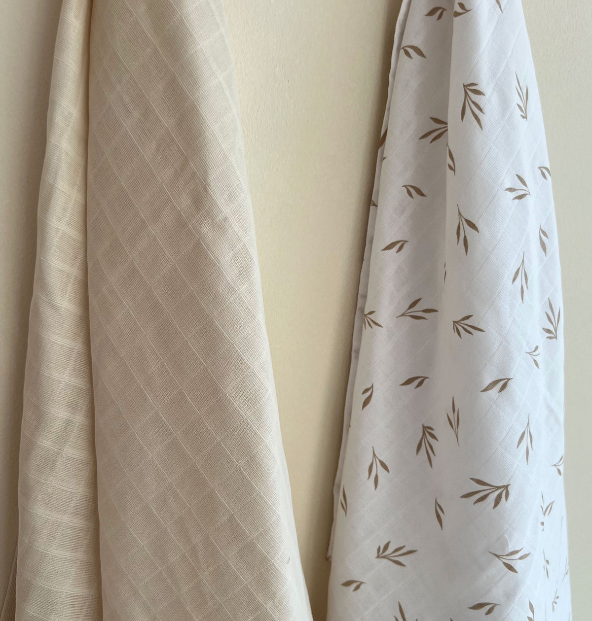 2 piece Muslin Baby Blanket-Leaf