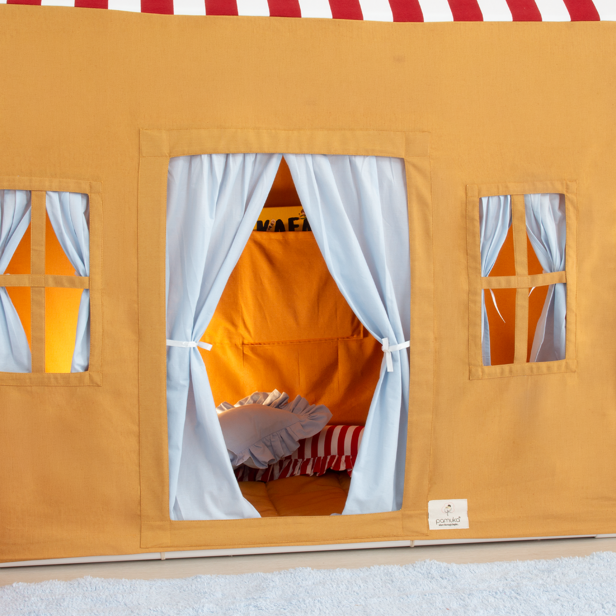 Playhouse-Circus