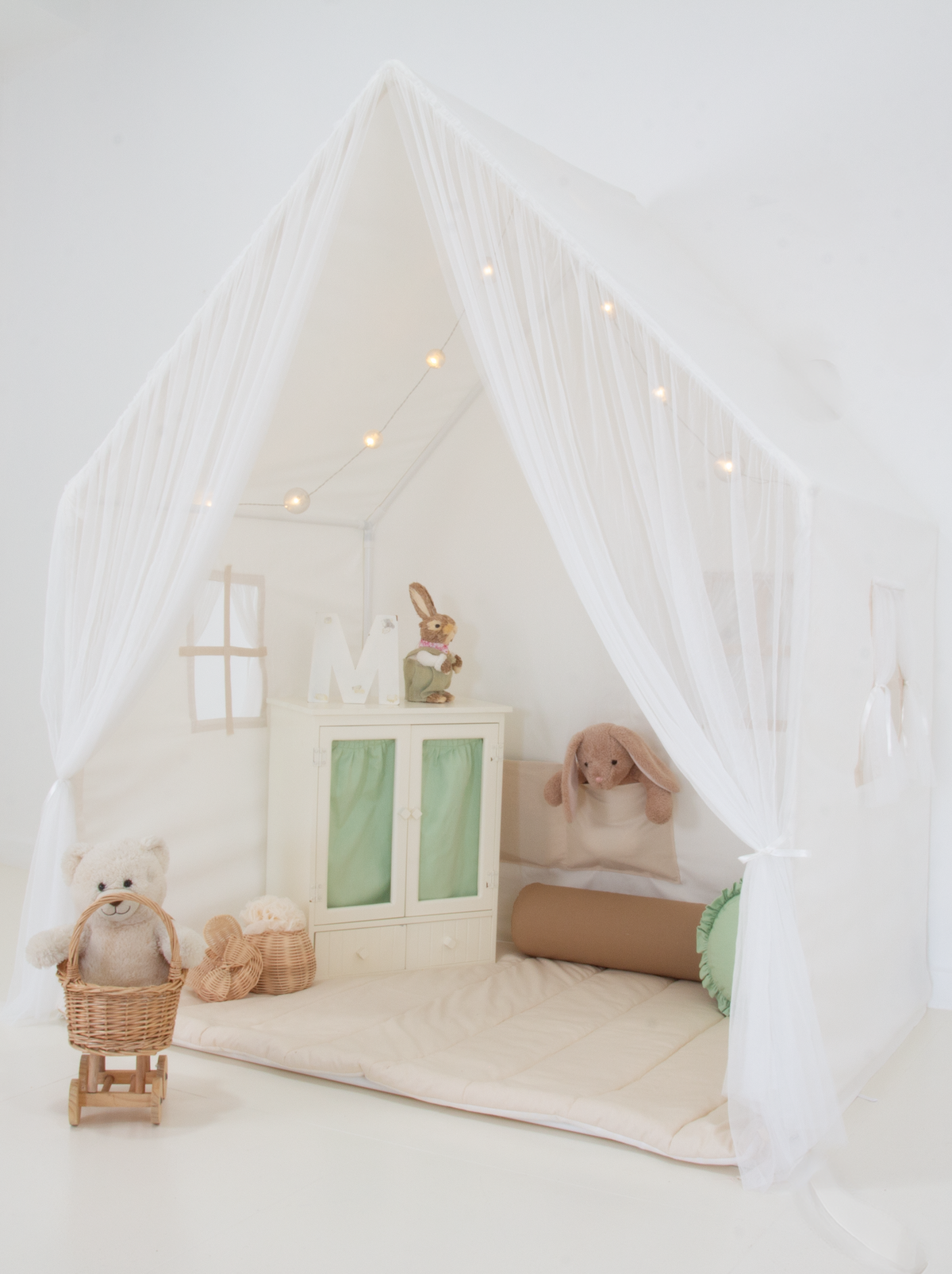 Playhouse Montessori With Curtains-White