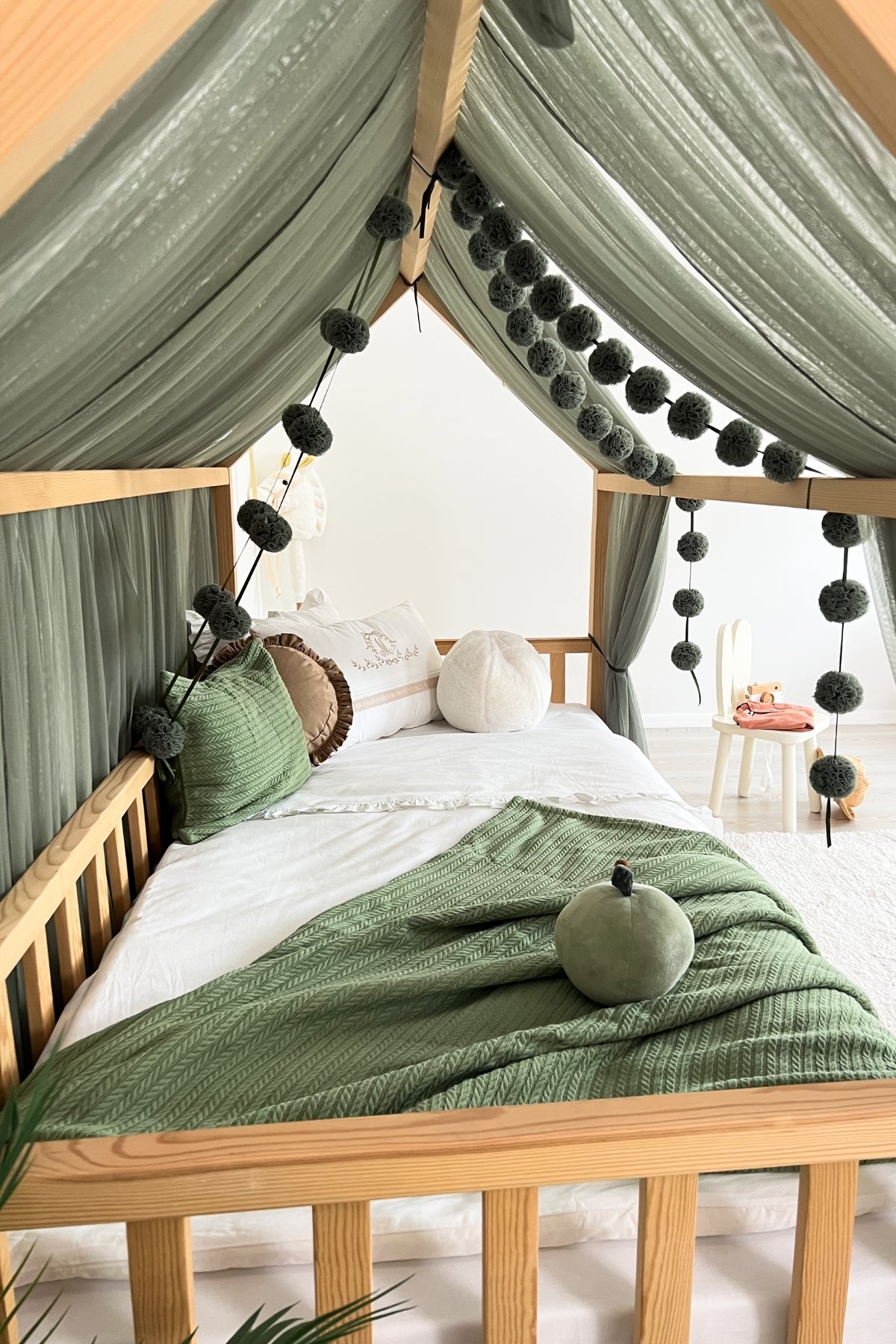 Montessori Bed Canopy Basic-Khaki Green