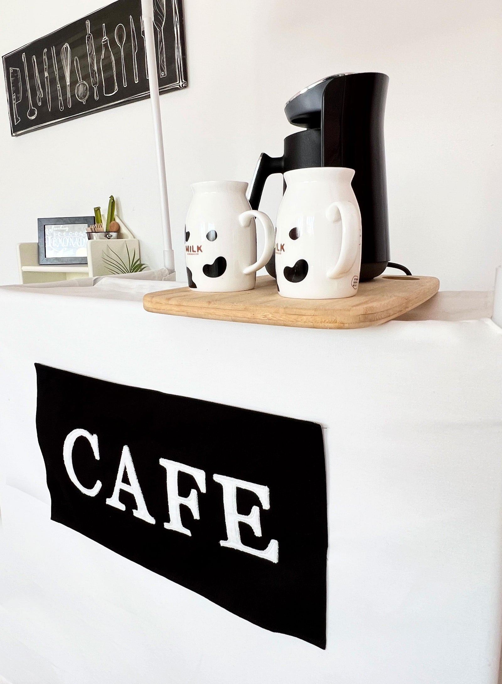 Cafe Stand