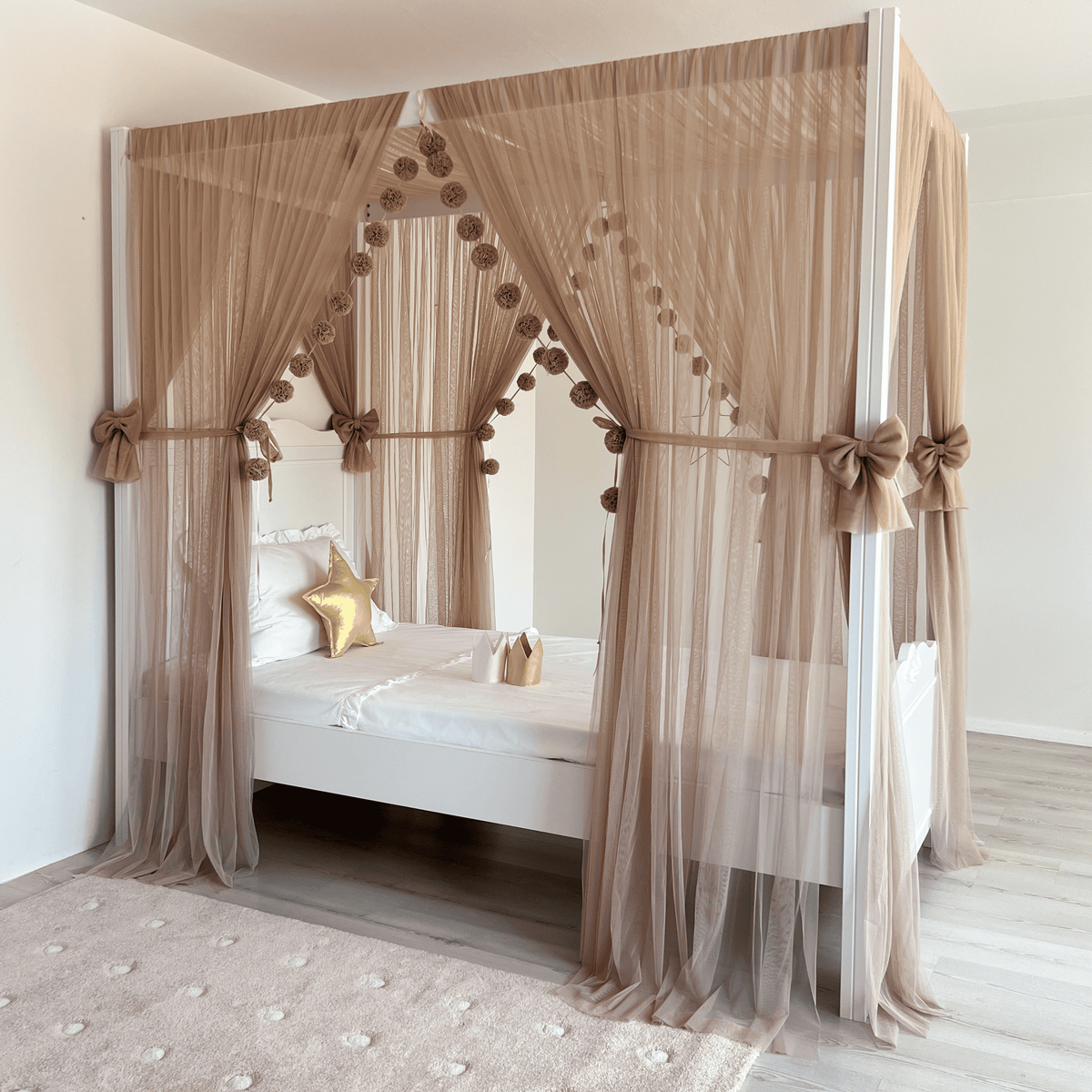 Poster Bed Deluxe-Mink