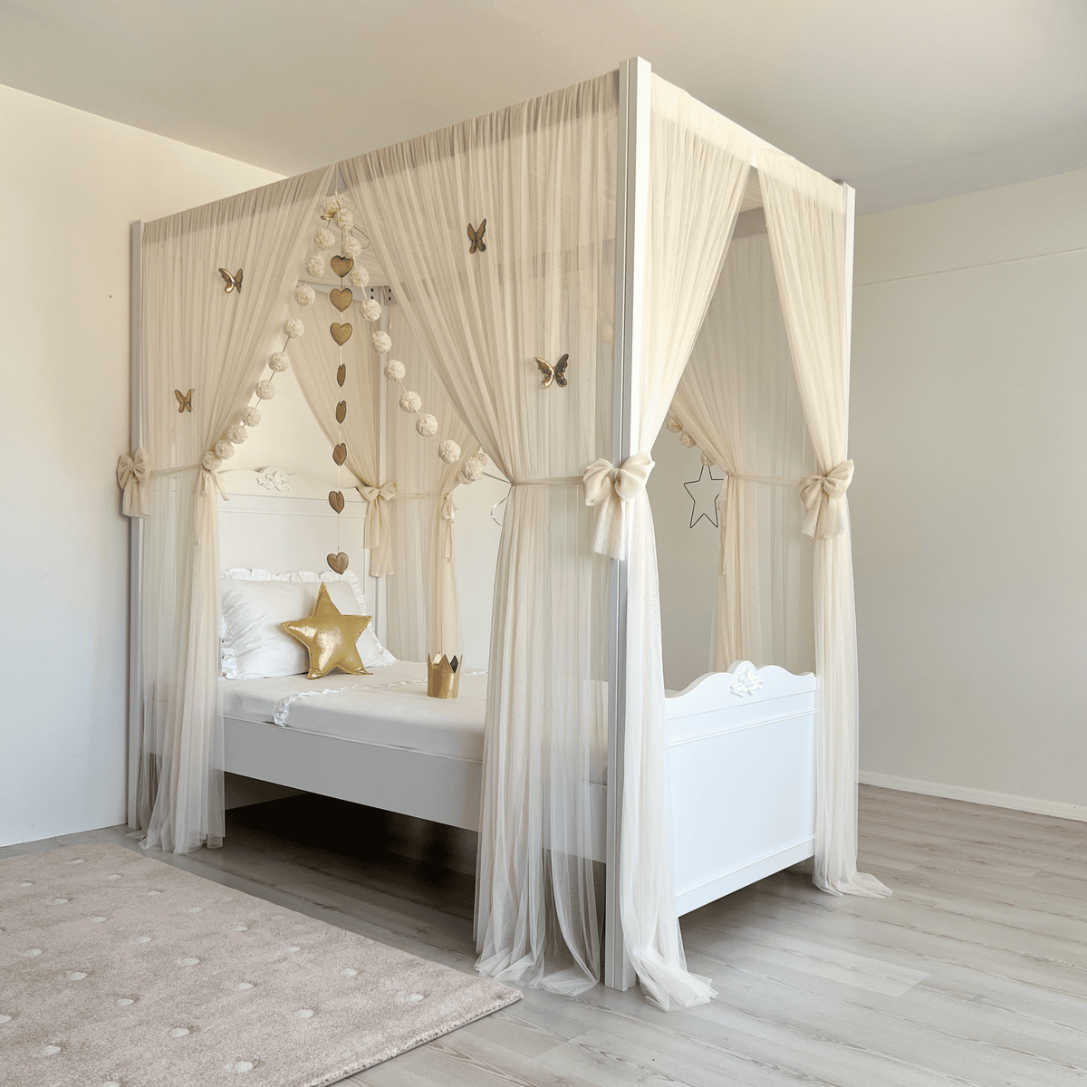 Poster Bed Deluxe-Vanilla
