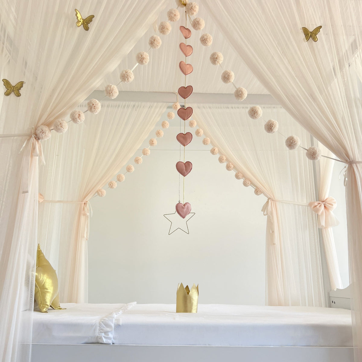 Poster Bed Deluxe-Vanilla