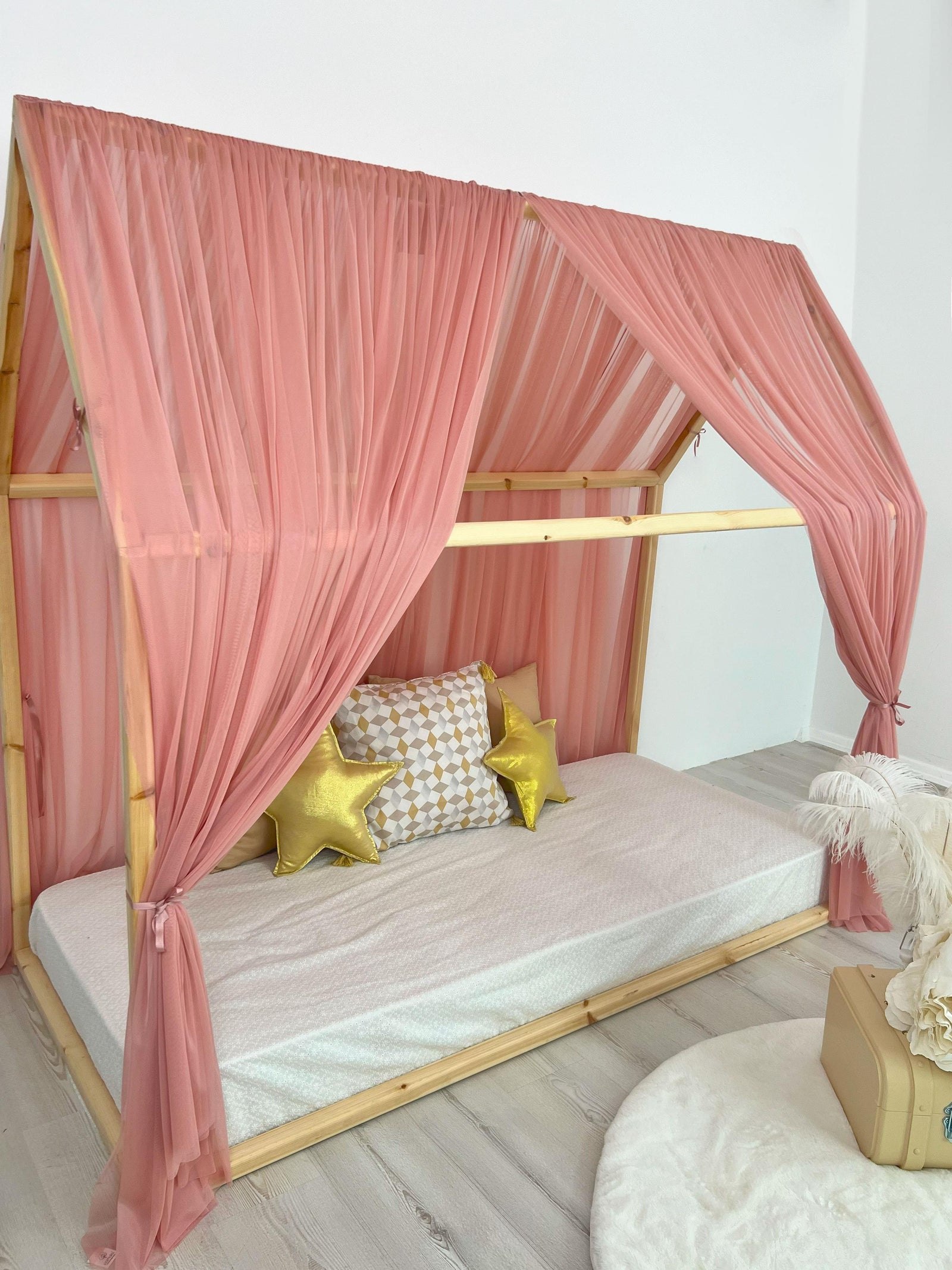 MONTESSORI BED CANOPY-BLUSH