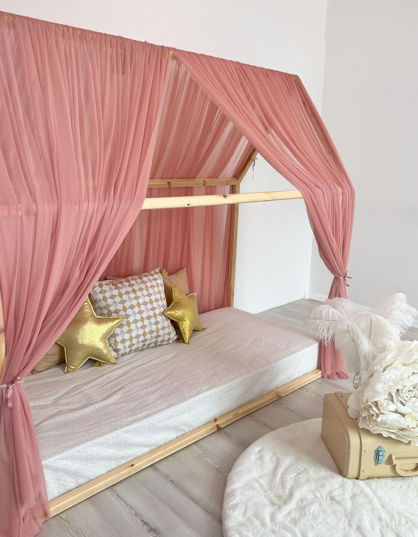 MONTESSORI BED CANOPY-BLUSH