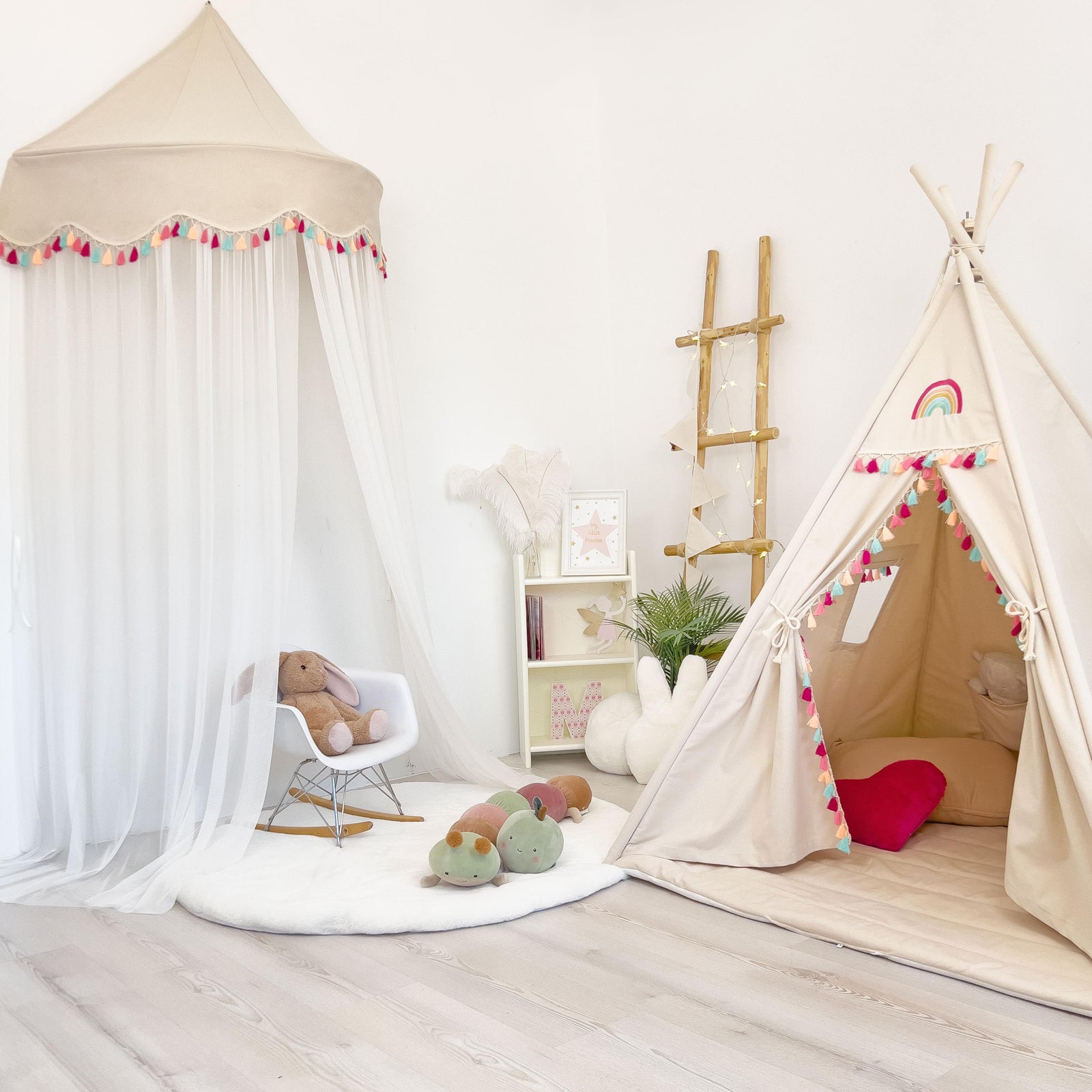 PLAY TENT RAINBOW NATURAL