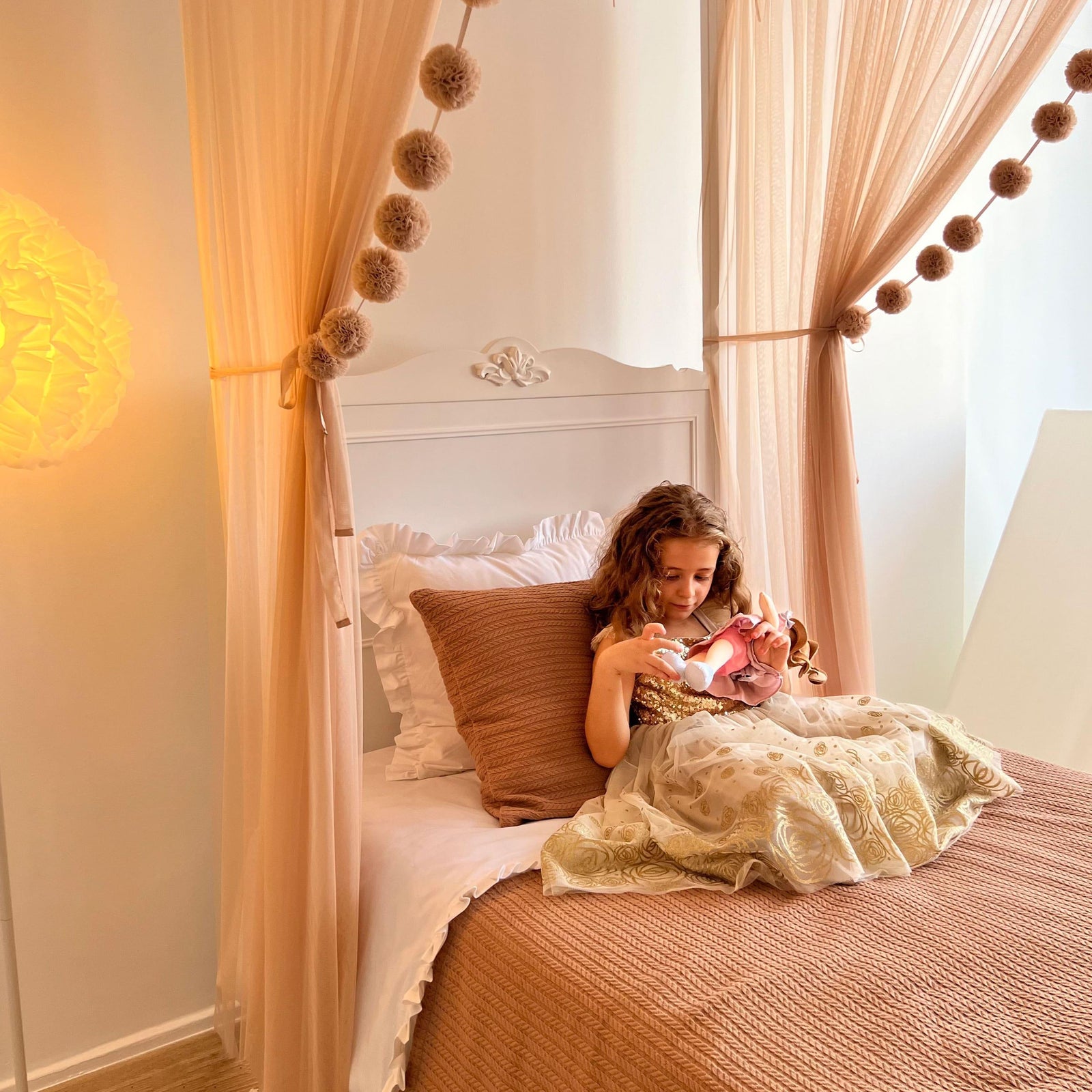 Poster Bed Basic-Champagne