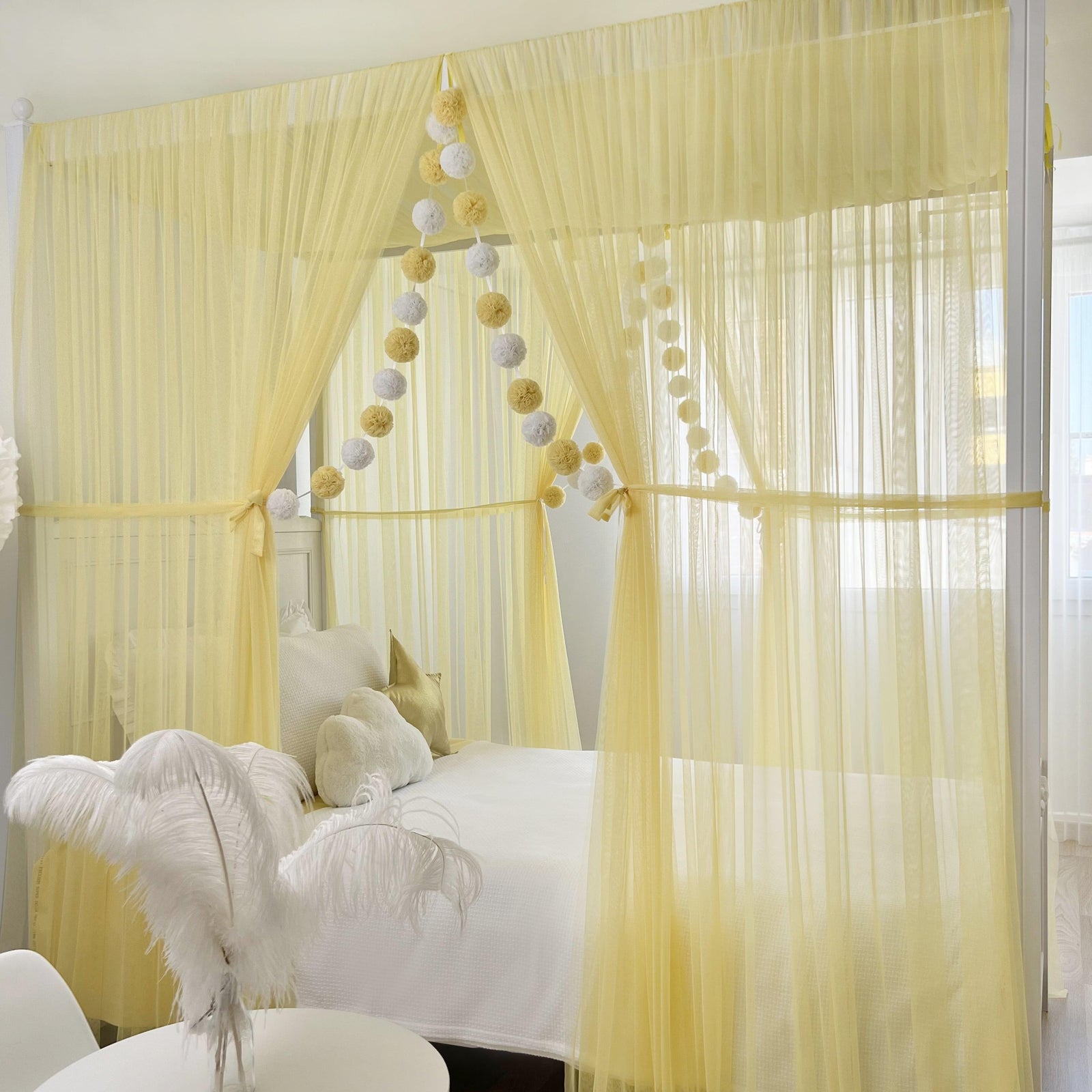 Poster Bed Basic-Yellow