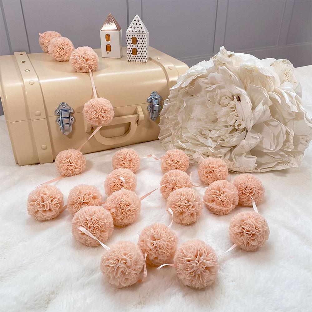 Mini Pompoms-Salmon