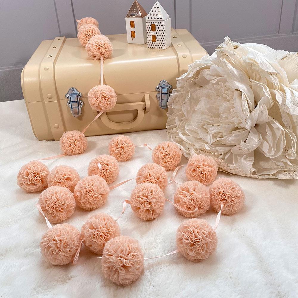 Mini Pompoms-Salmon