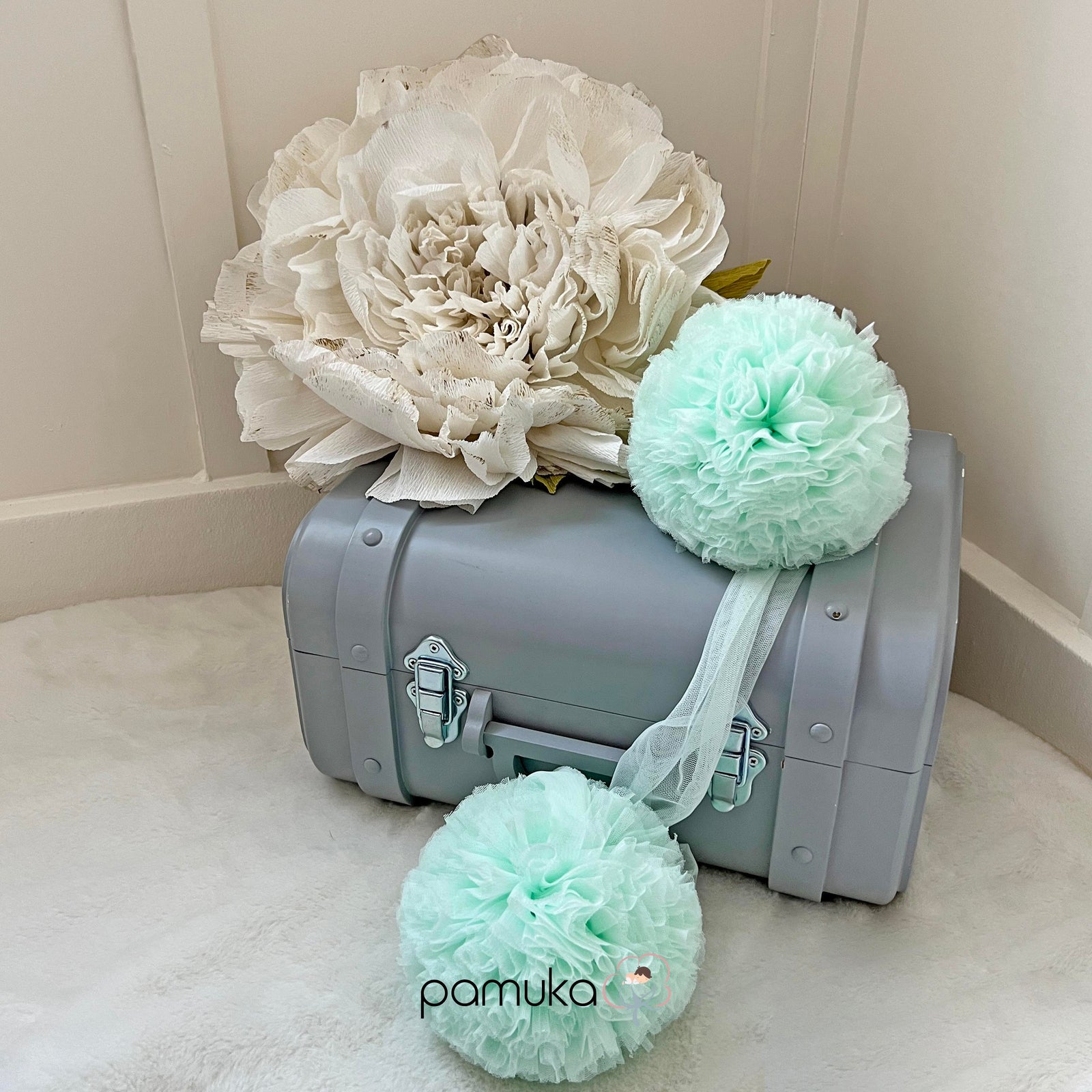 Twin Pompoms-Baby Green
