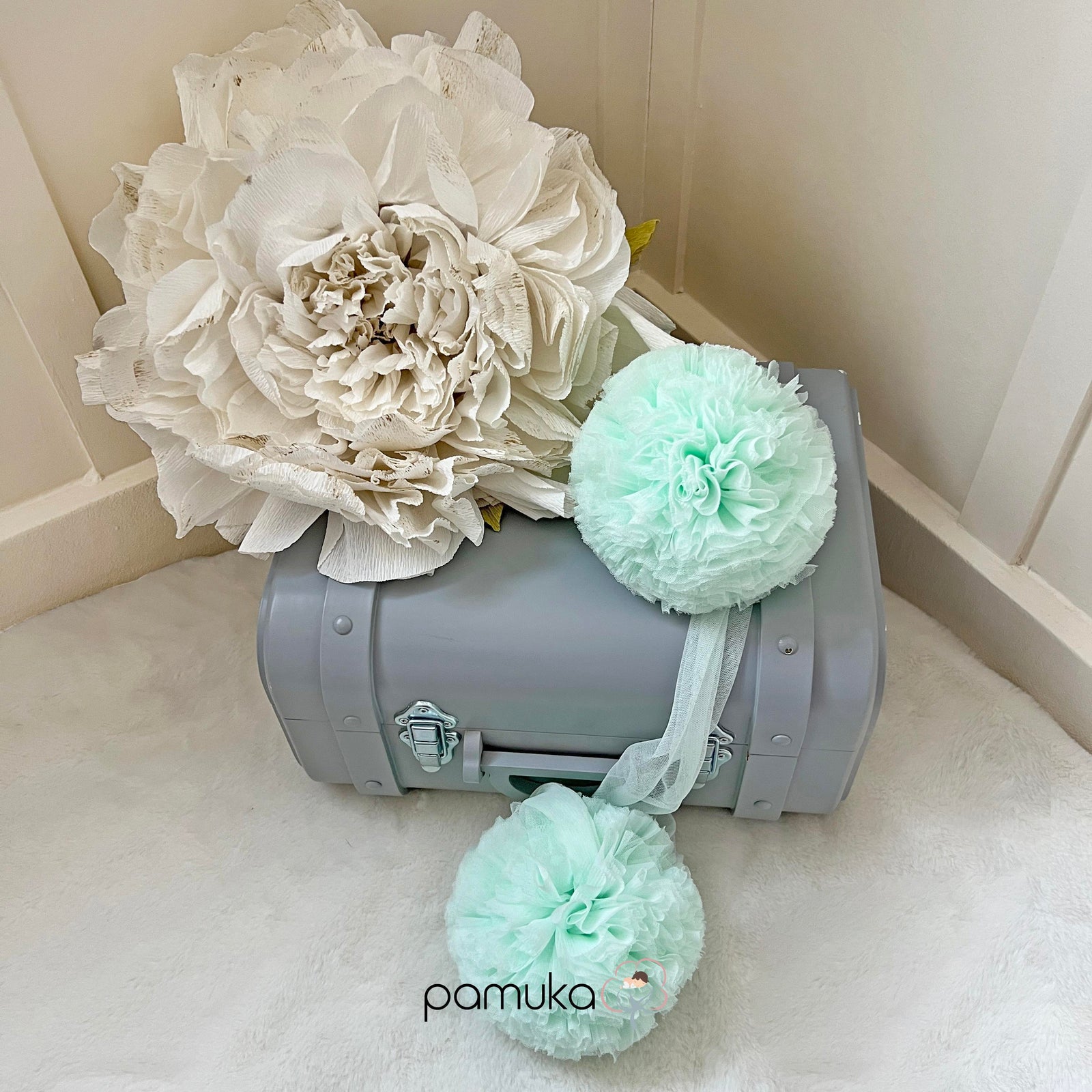 Twin Pompoms-Baby Green
