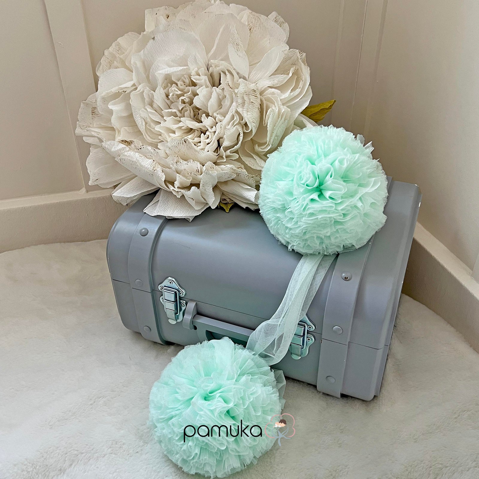 Twin Pompoms-Baby Green